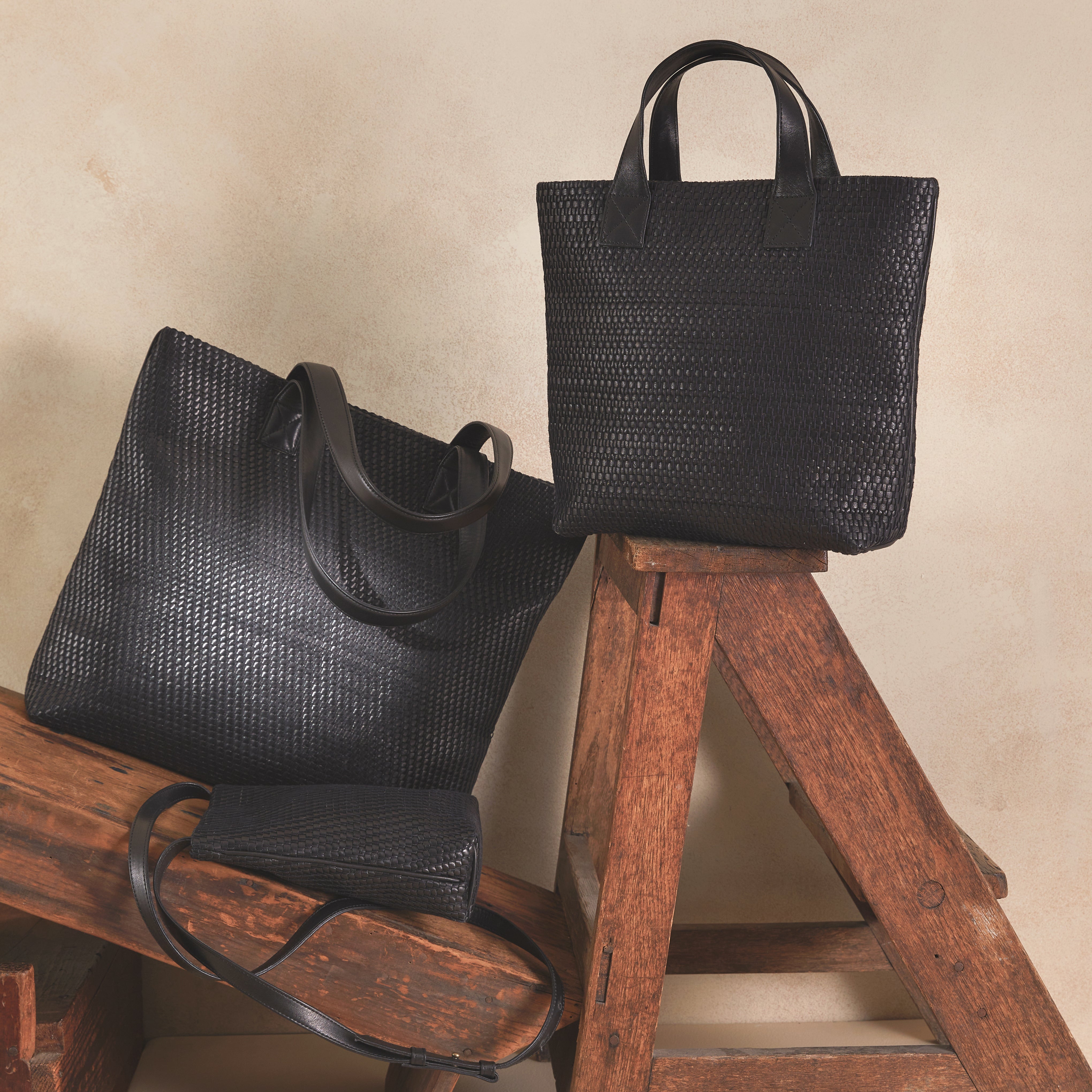 POCKET - black