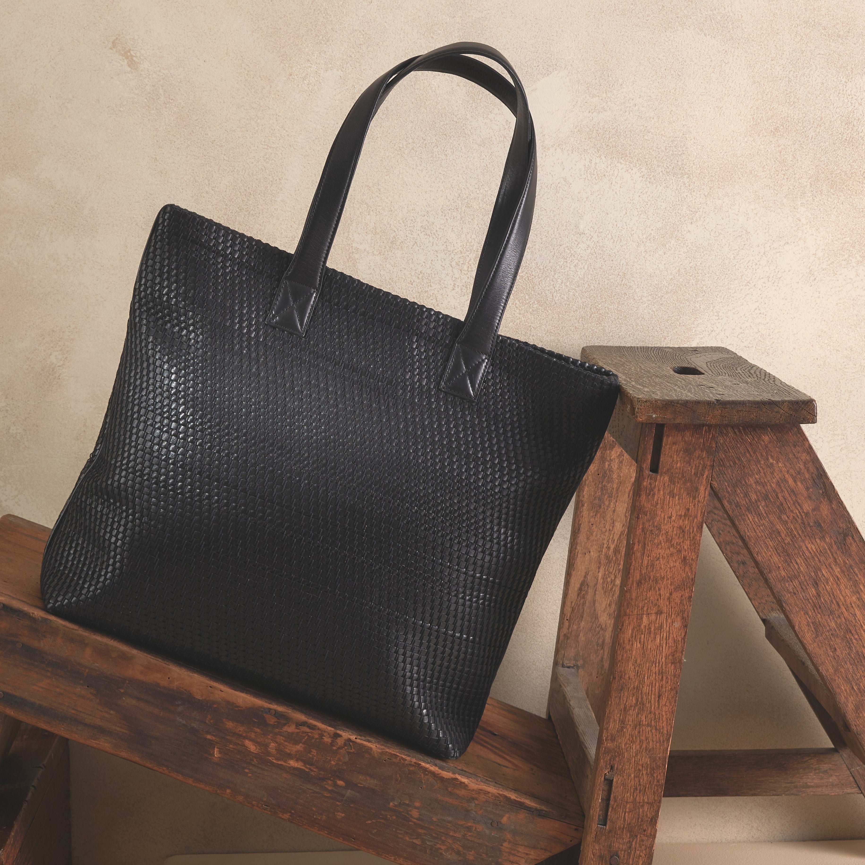 SHOPPING BAG - black