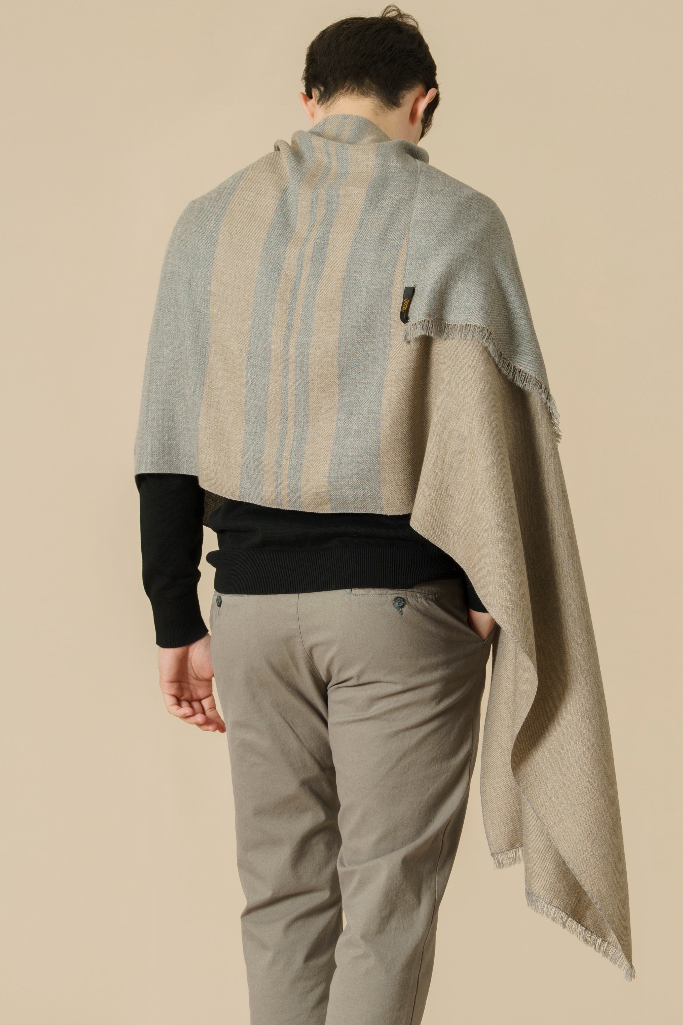 Handwoven 100% cashmere shawl for men