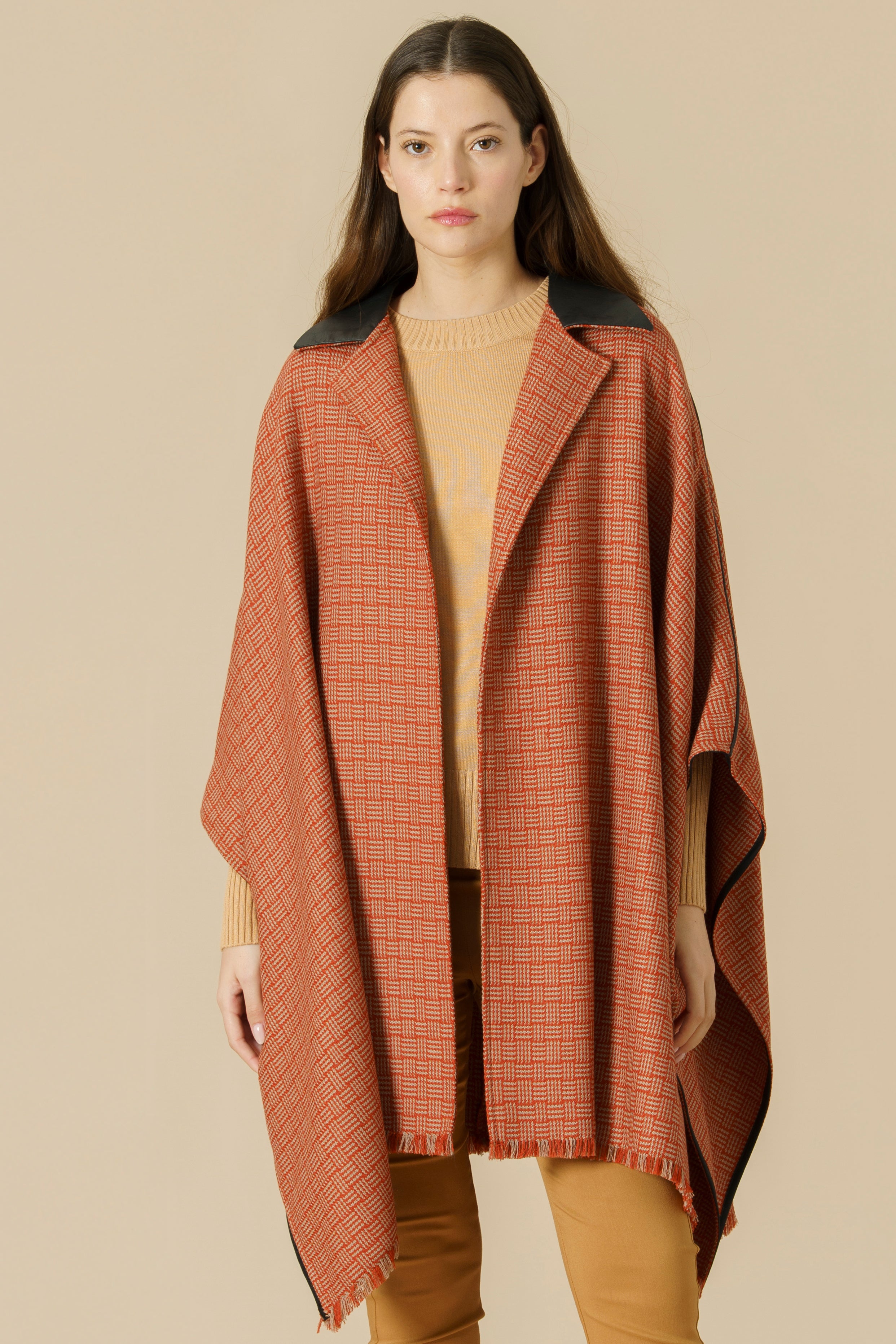 ÚLEN CAPE - camel & terracotta