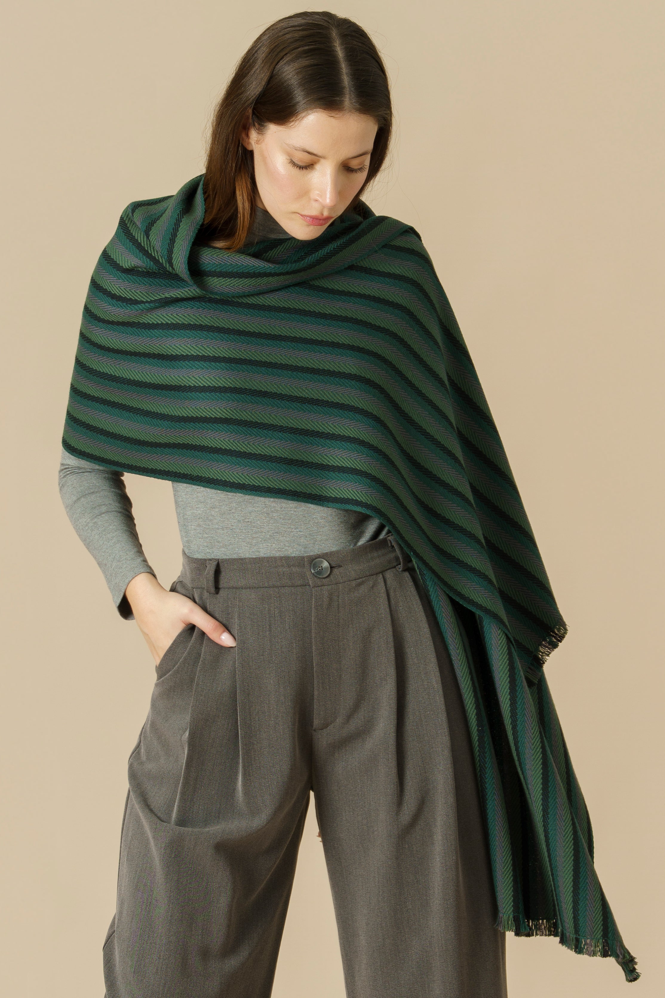 LARÚ STOLE - green