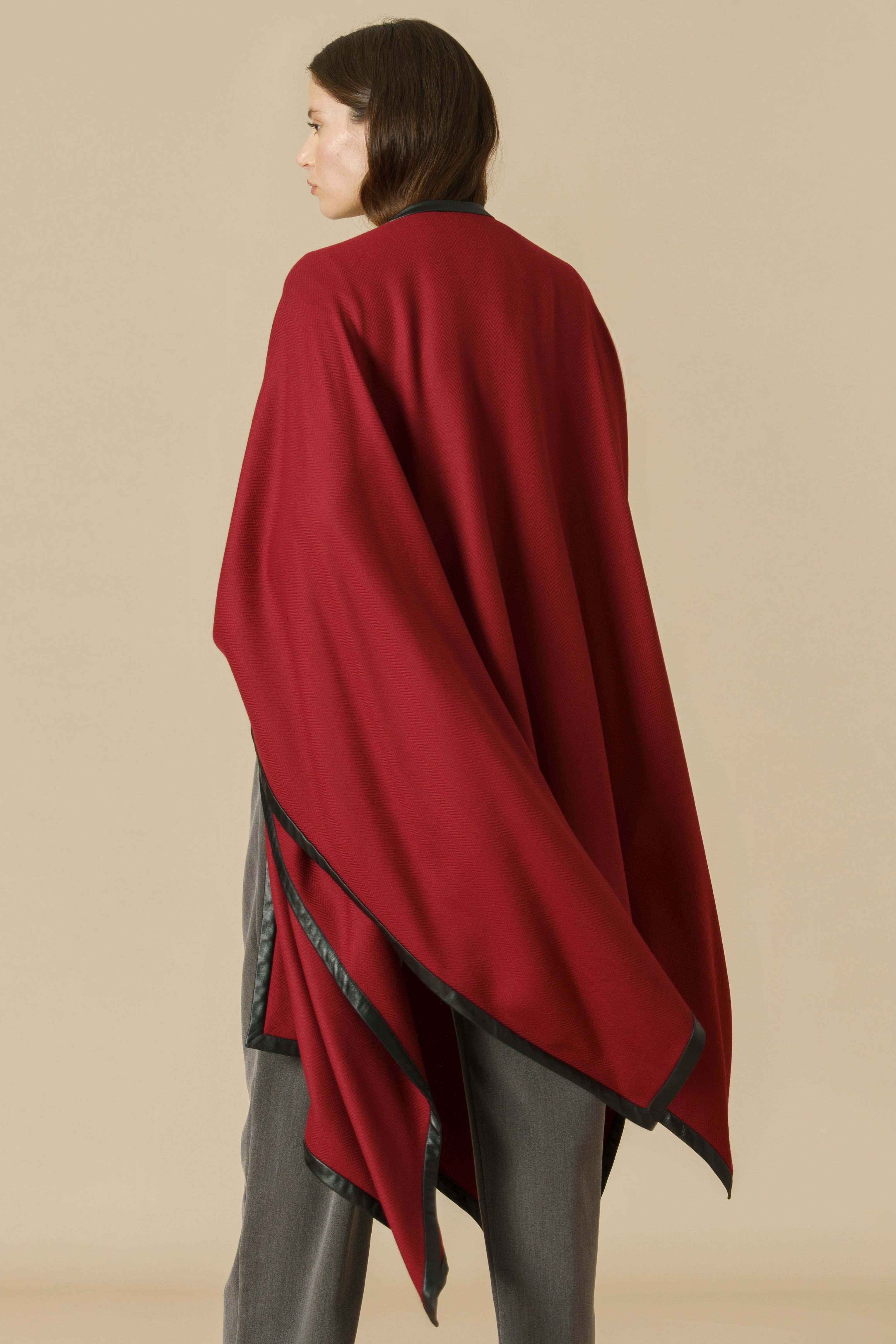 NASH CAPE - merlot