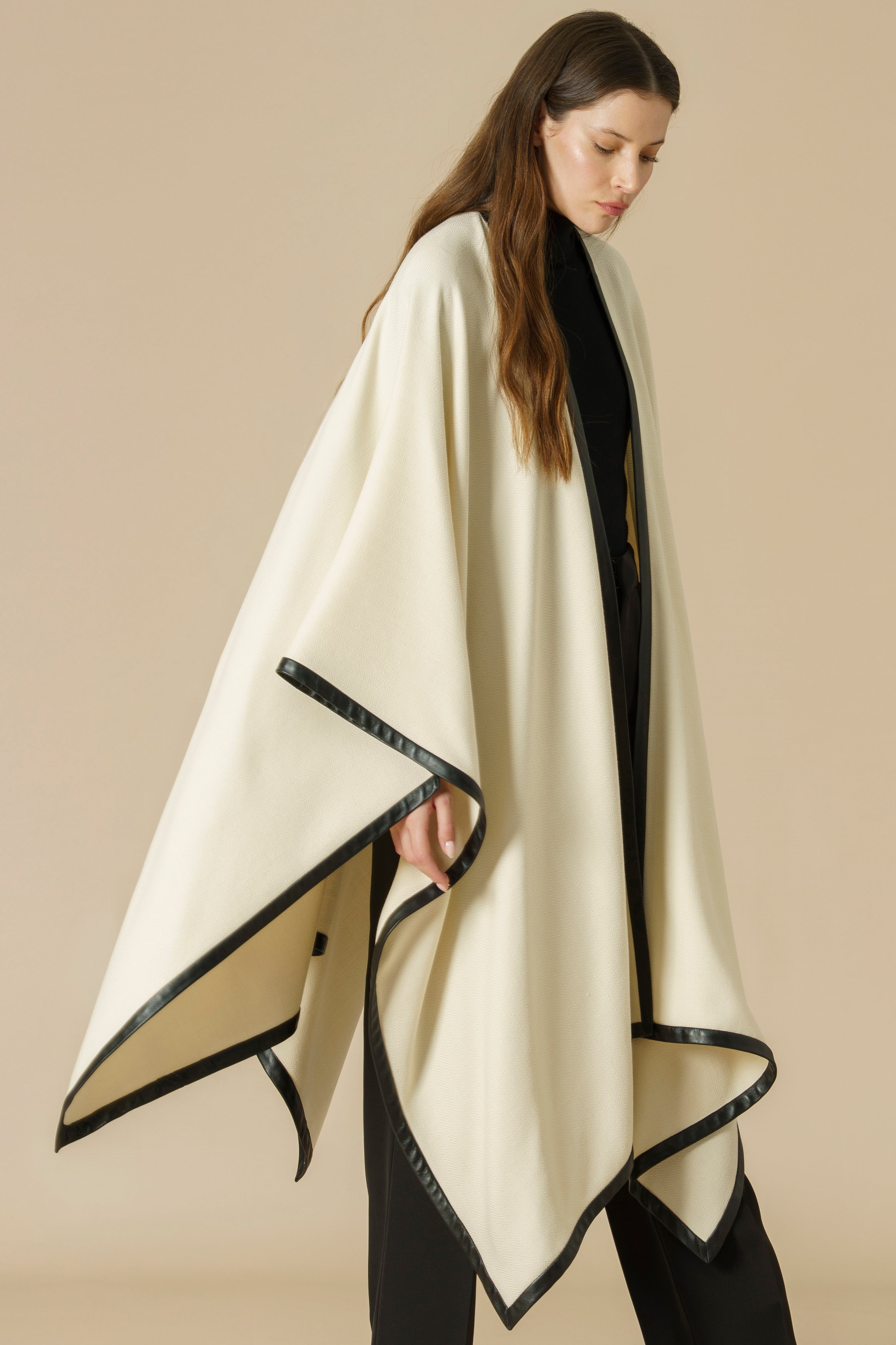 NASH CAPE - cream