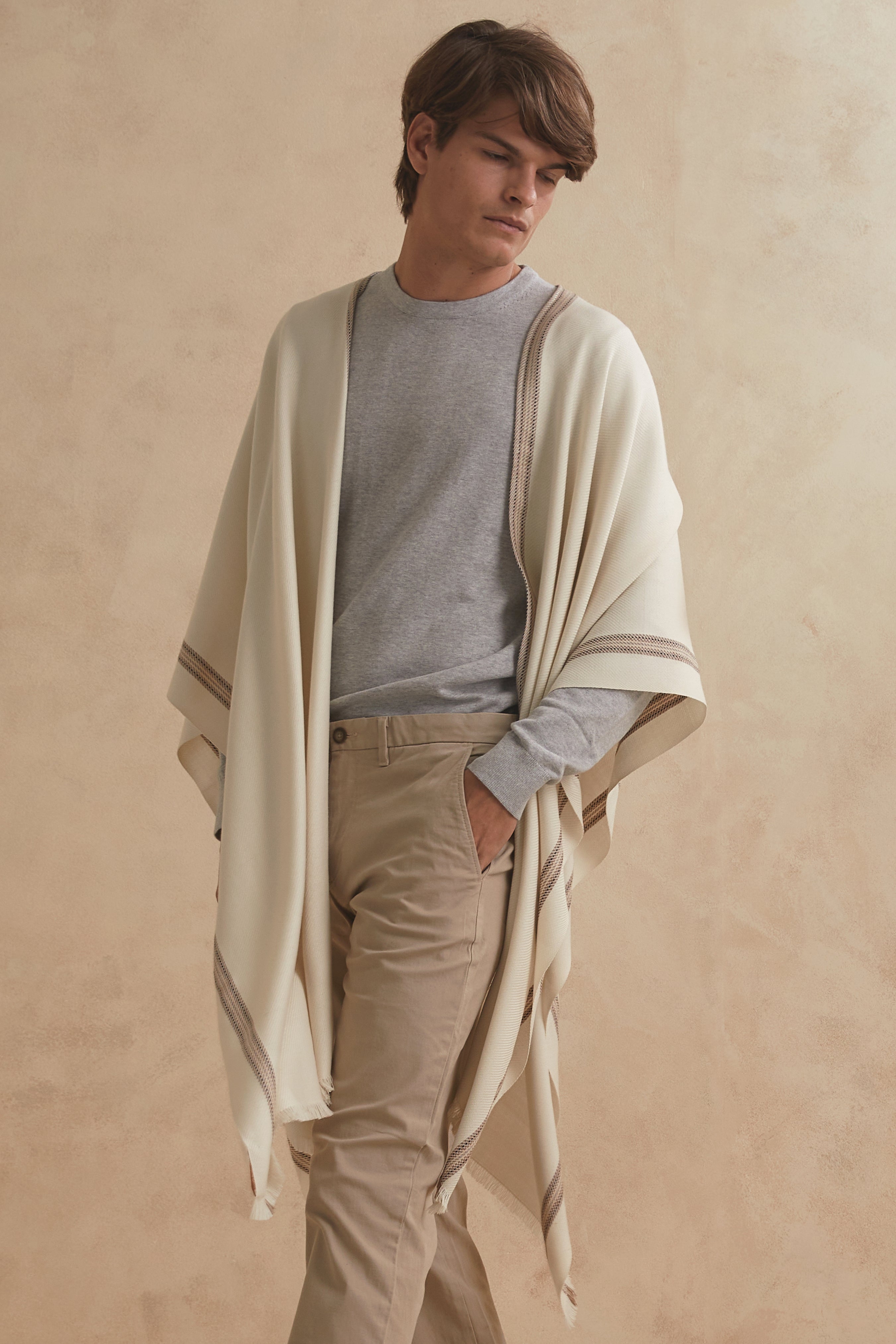 RUANA PAHUIL - cashmere crudo