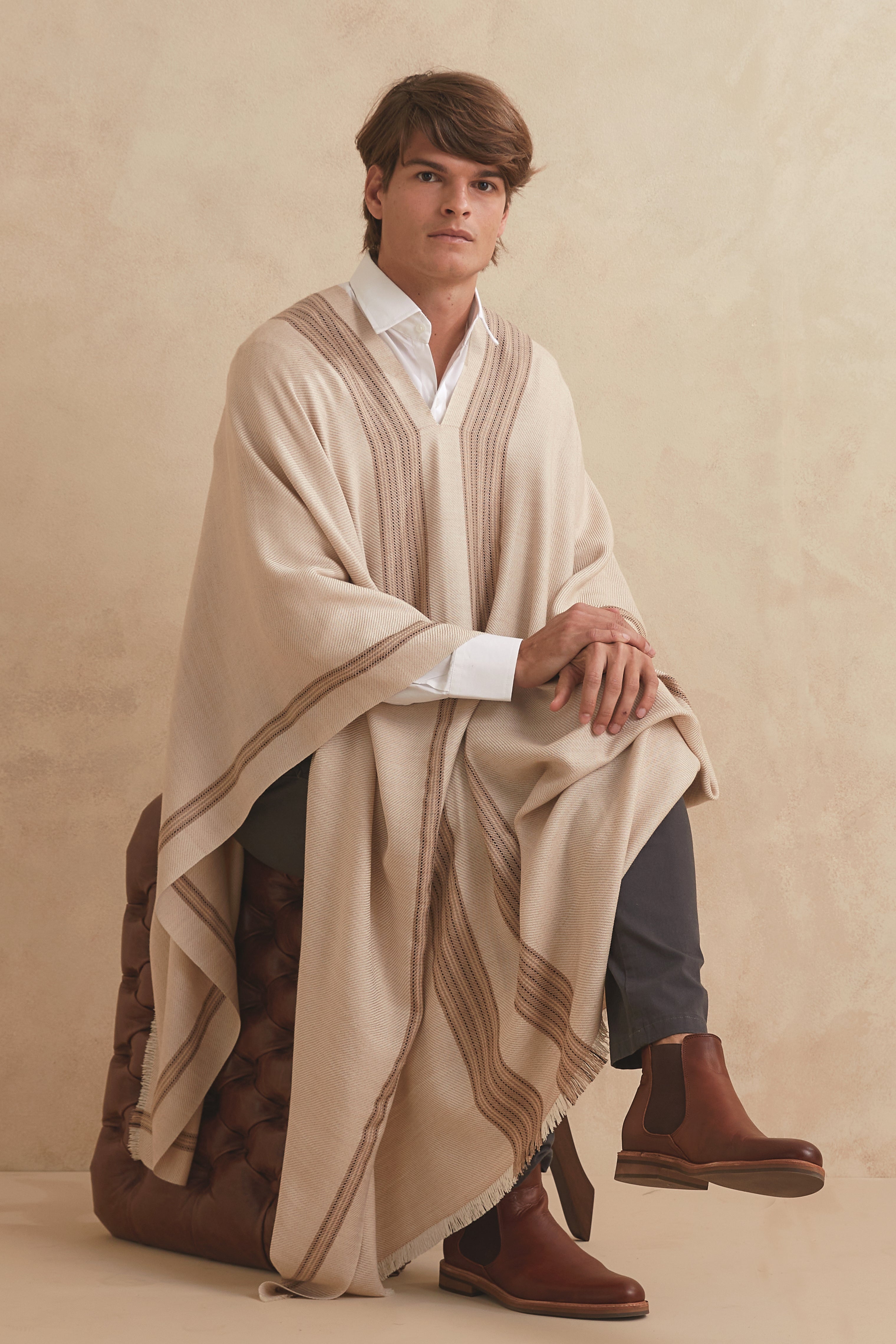 TELIL PONCHO - camel