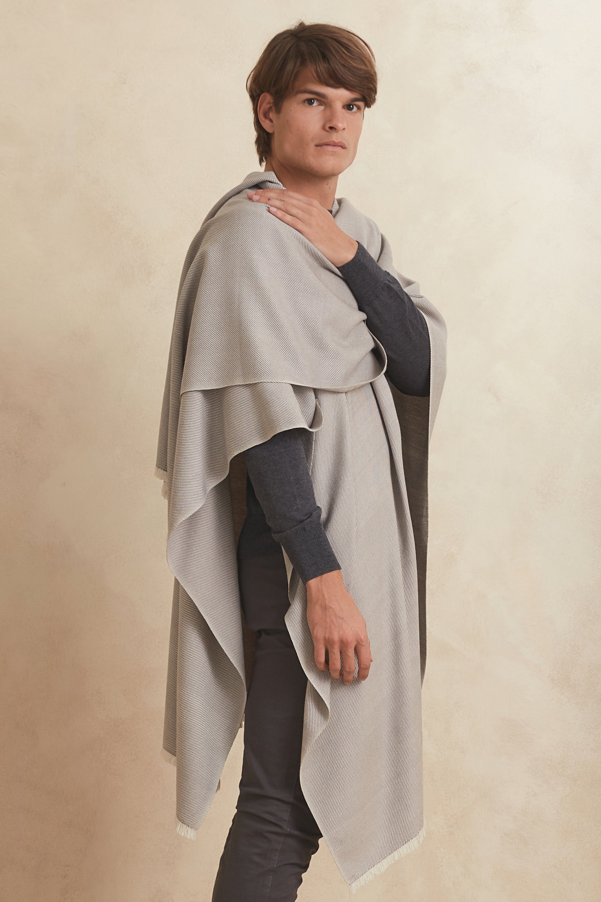 HAUSH RUANA - gris