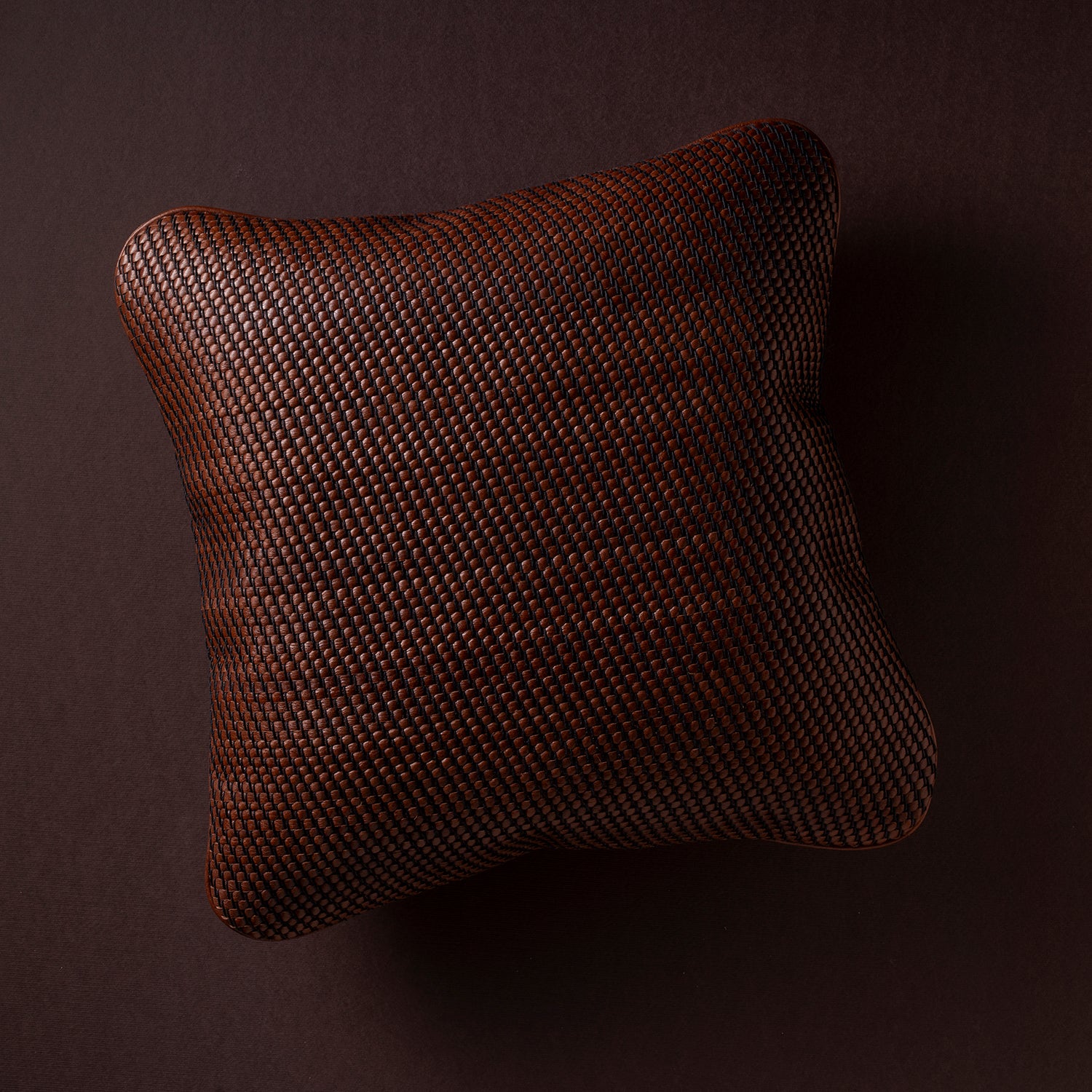 HANDWOVEN CUSHION - brown