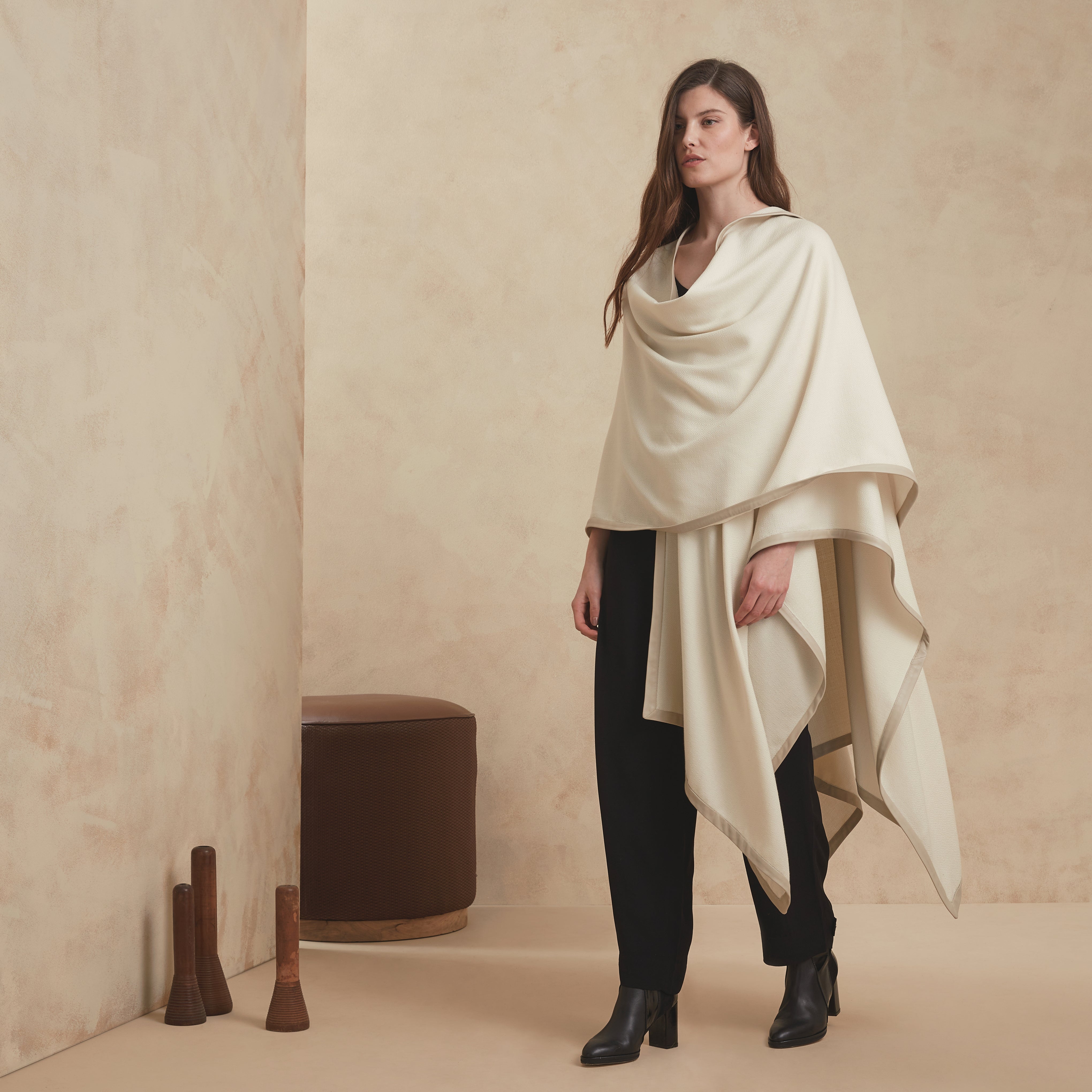 Cashmere ivory 2025