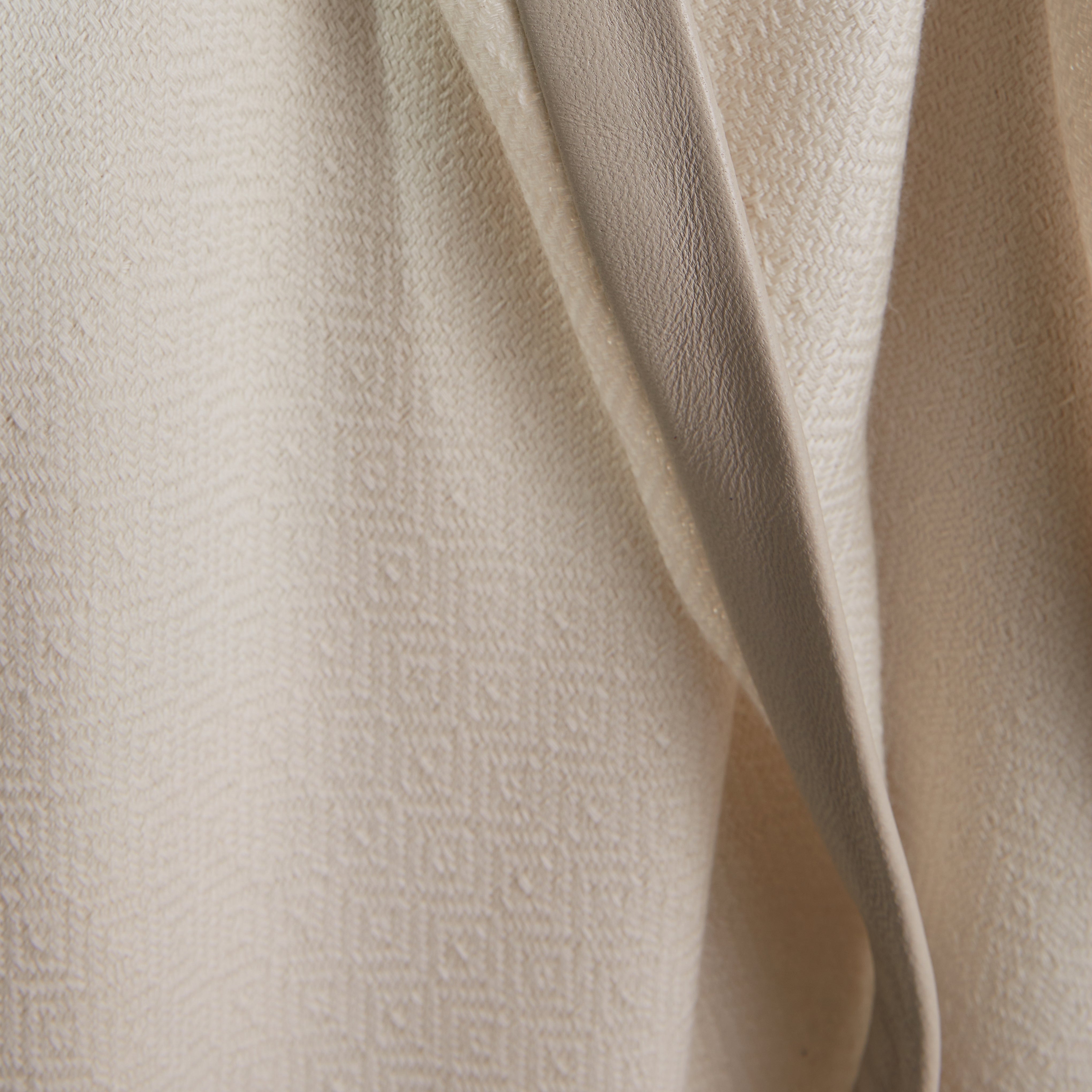 Cashmere ivory 2024