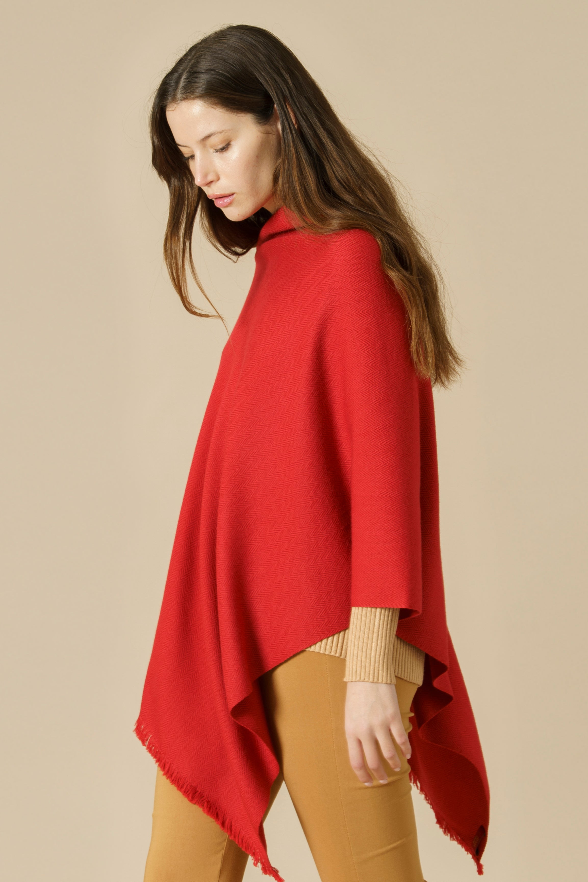 LAIKUM PONCHO - berry