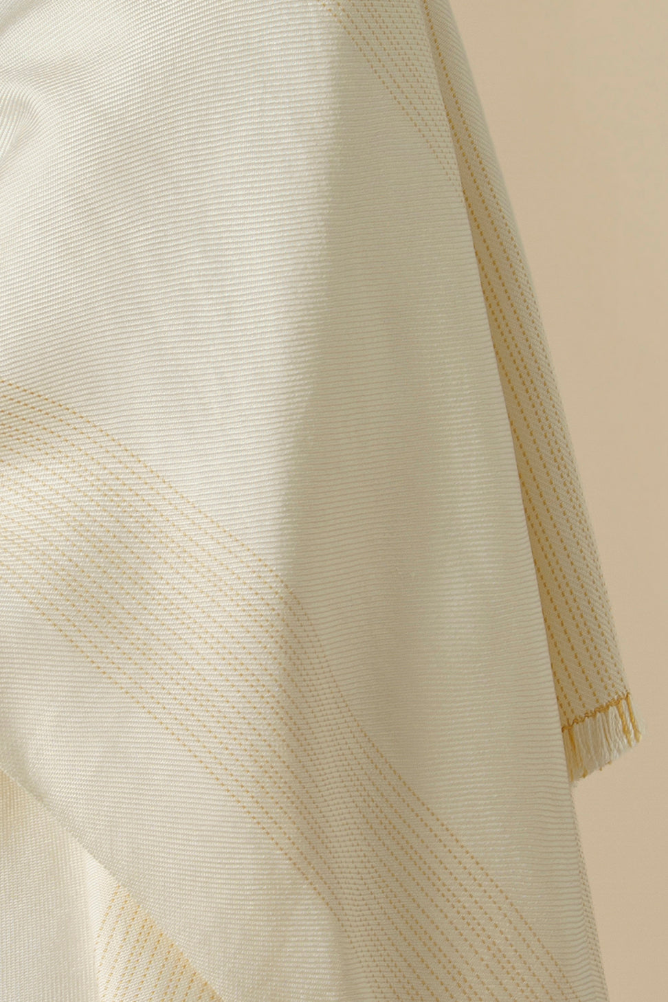 QUILLU RUANA - silk