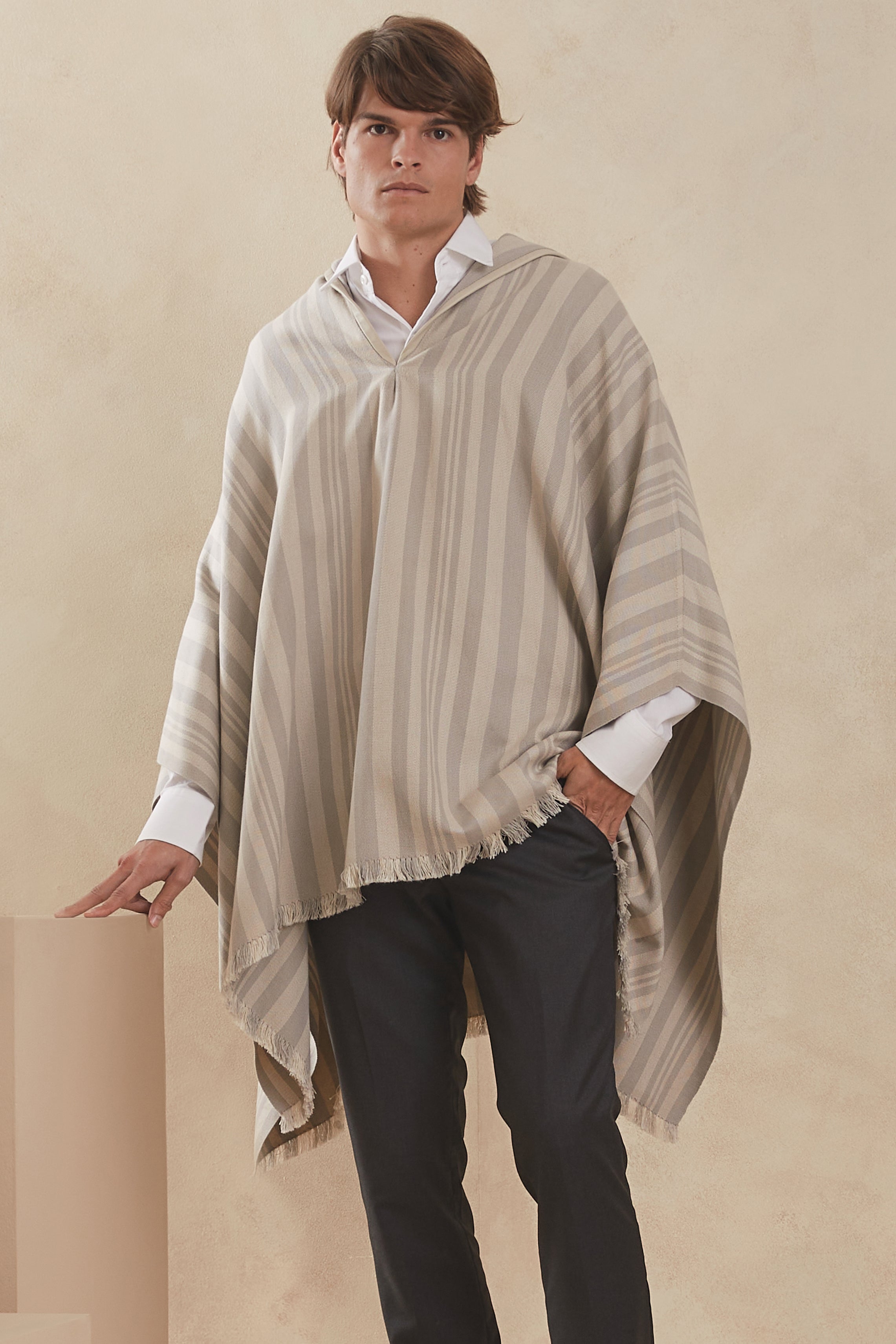 KOSHMENK PONCHO 