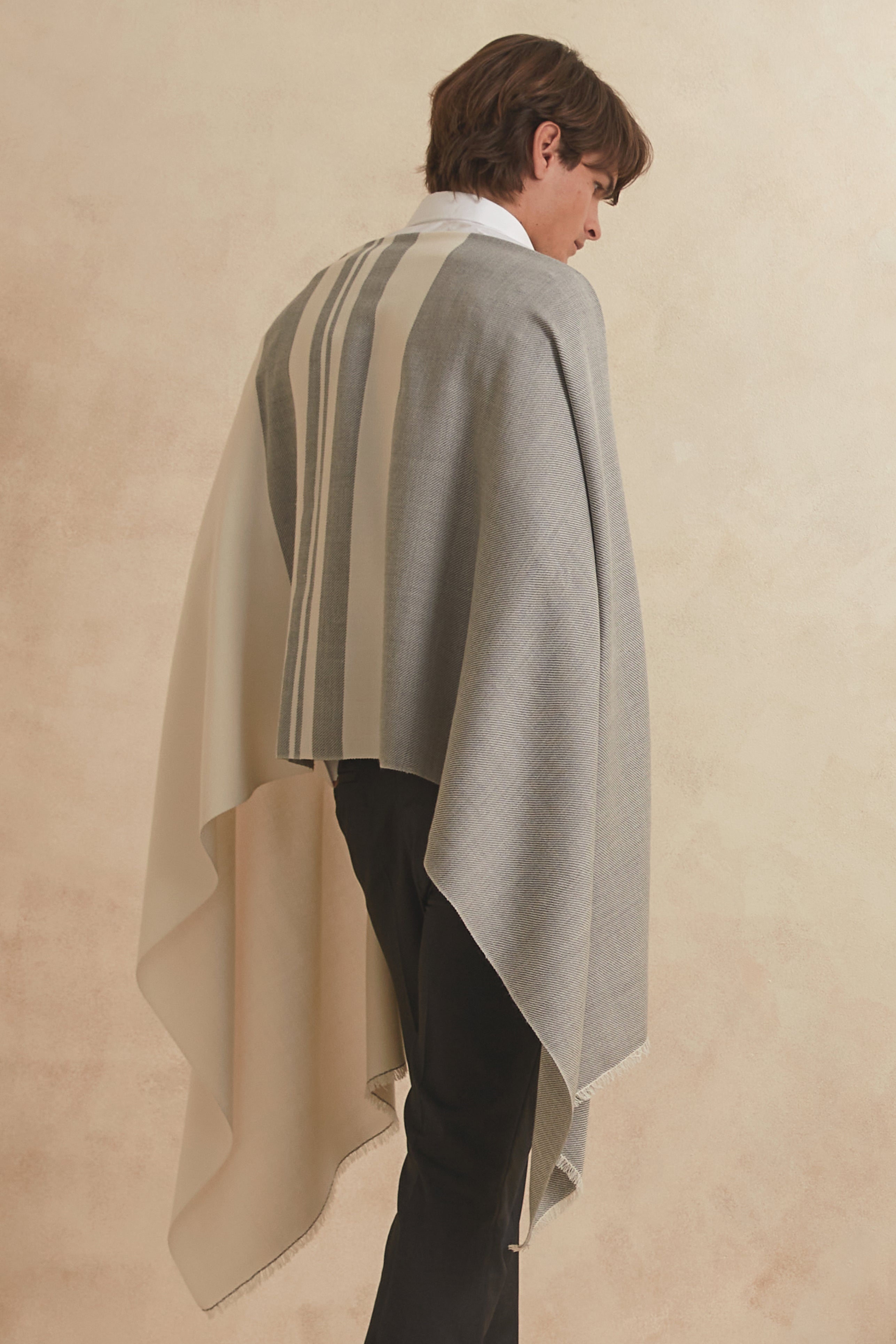 MANTO MEKNA - gris cashmere