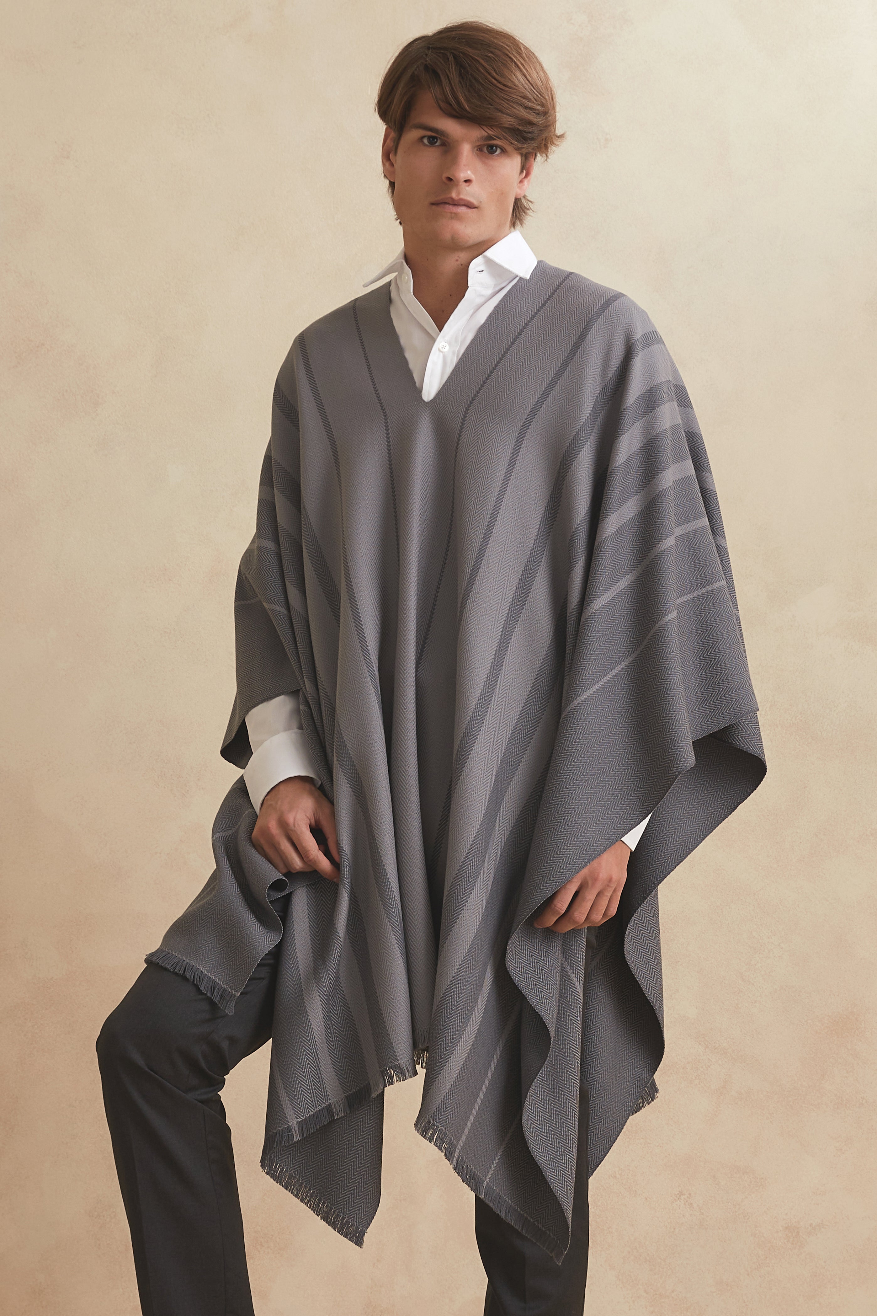 FIBONACCI PONCHO