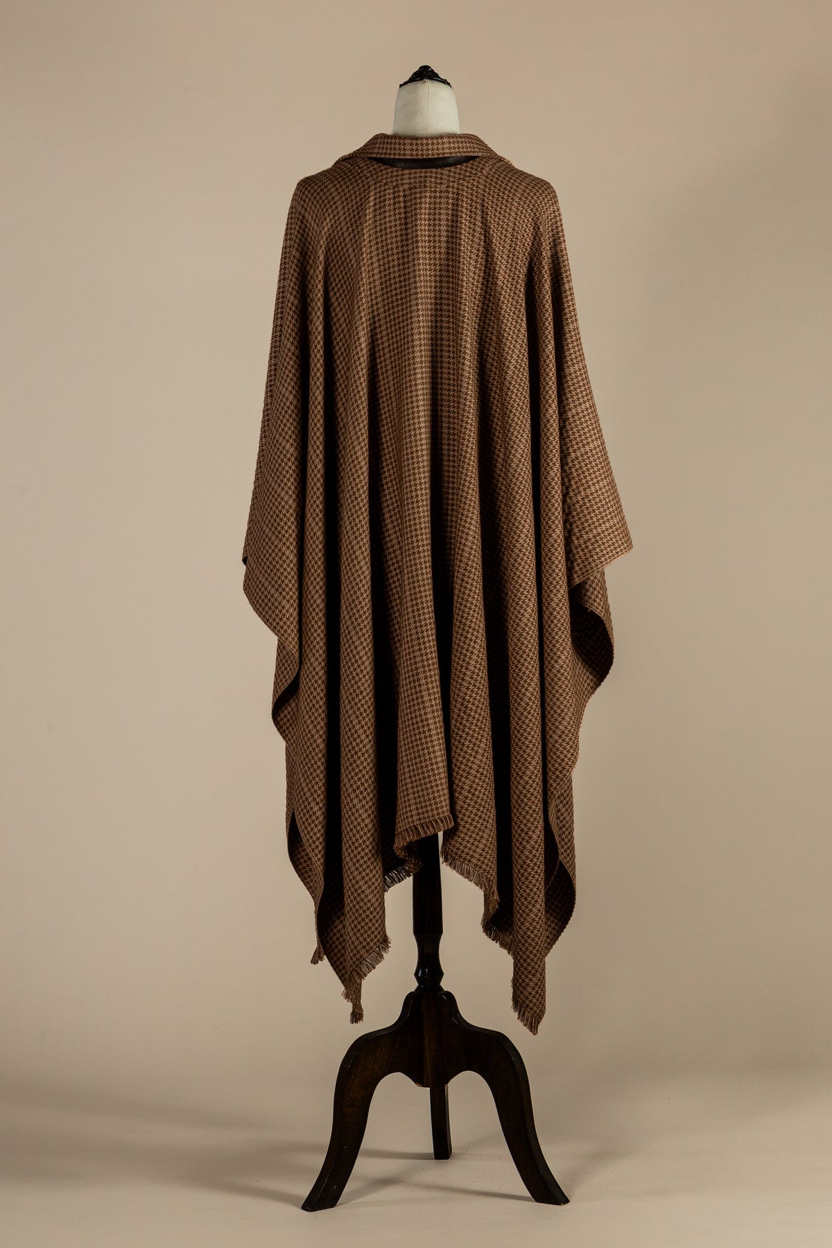Poncho Ingles