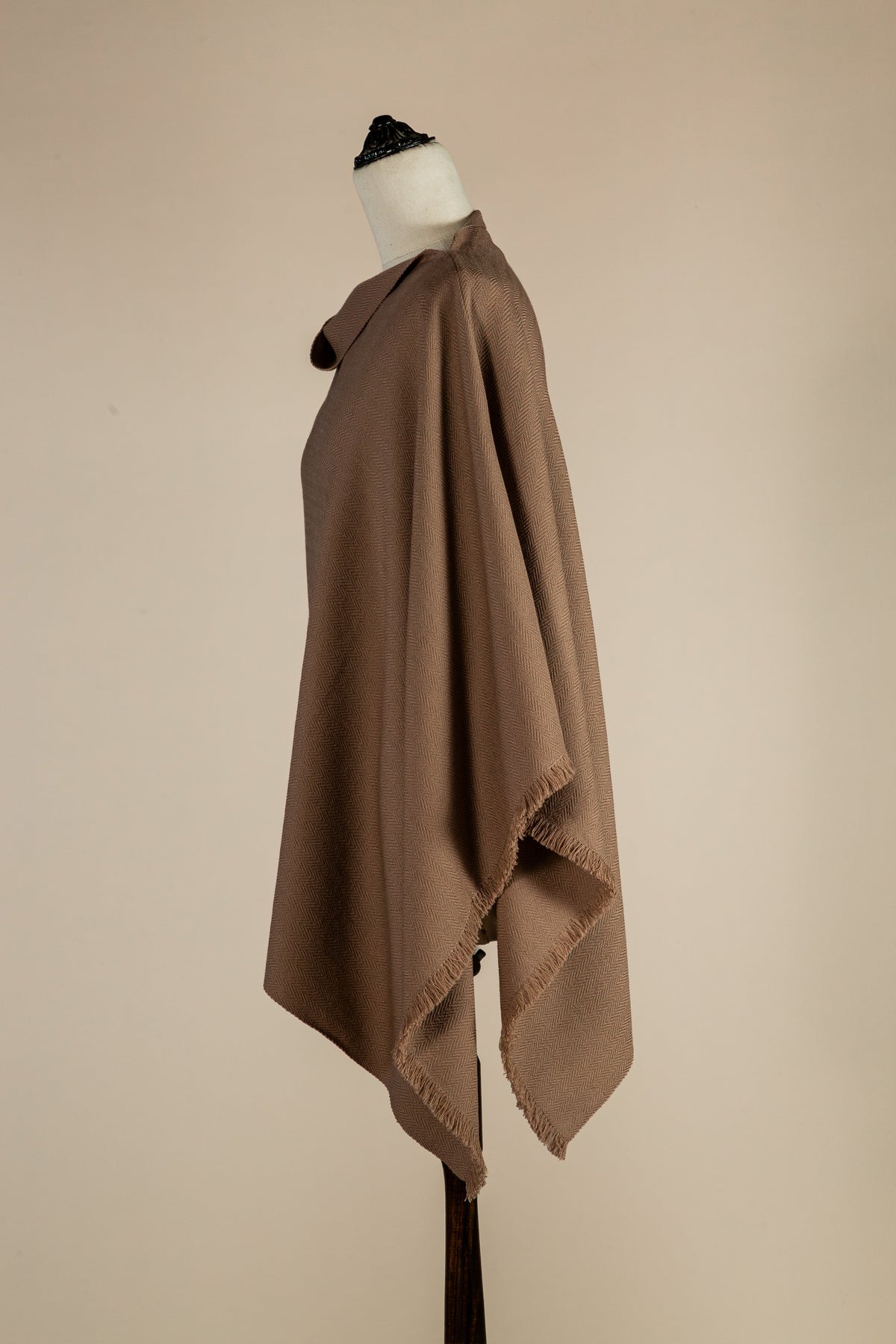 Poncho Laikun Camel
