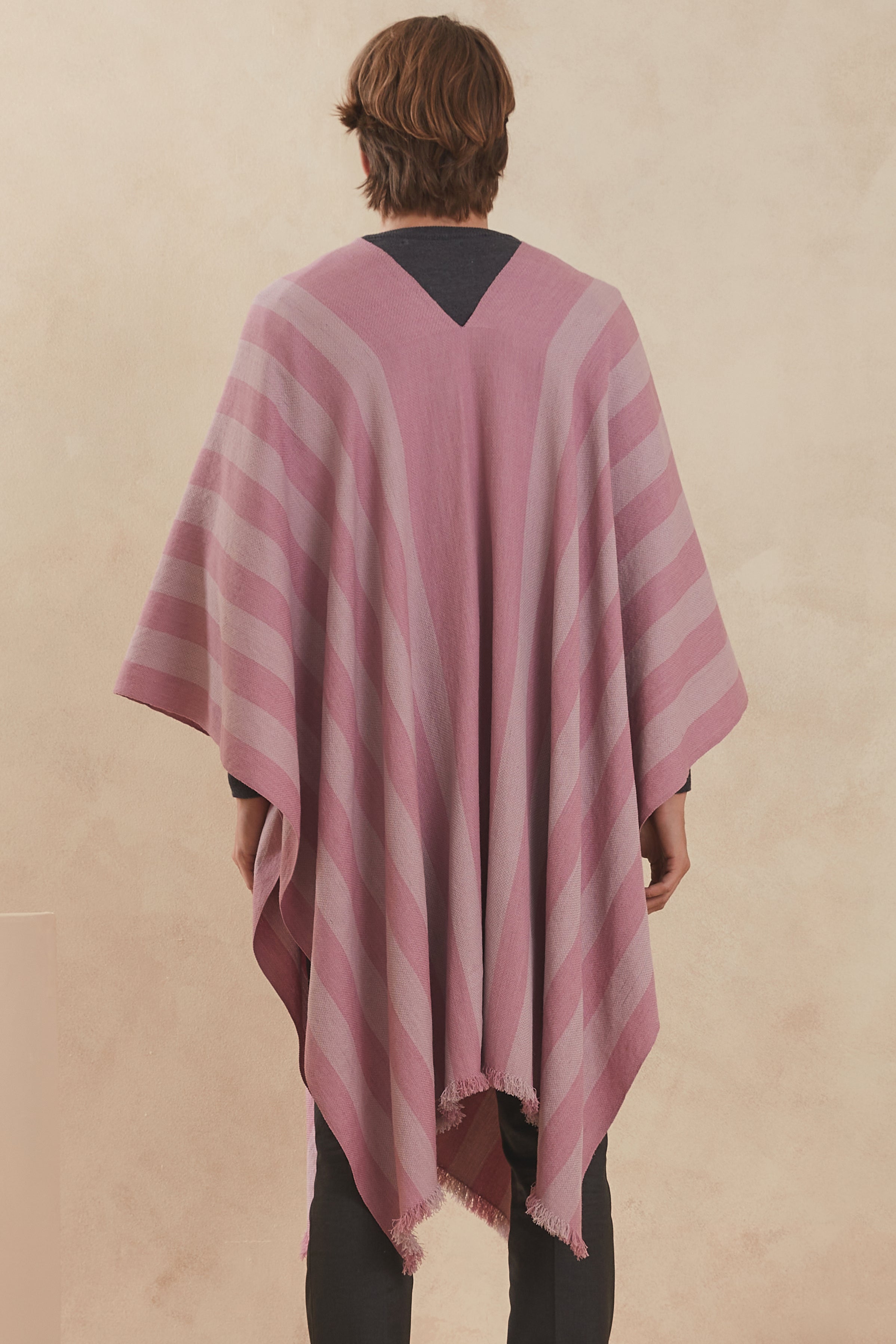 LLOMEN PONCHO