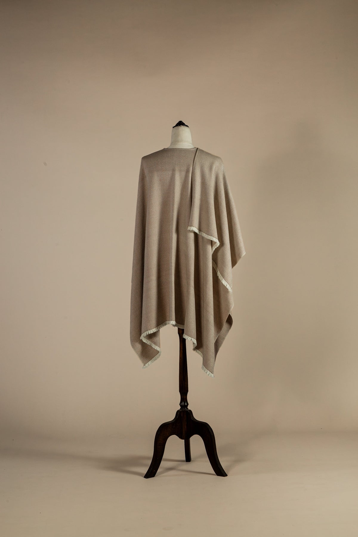 Ruana Haush Camel