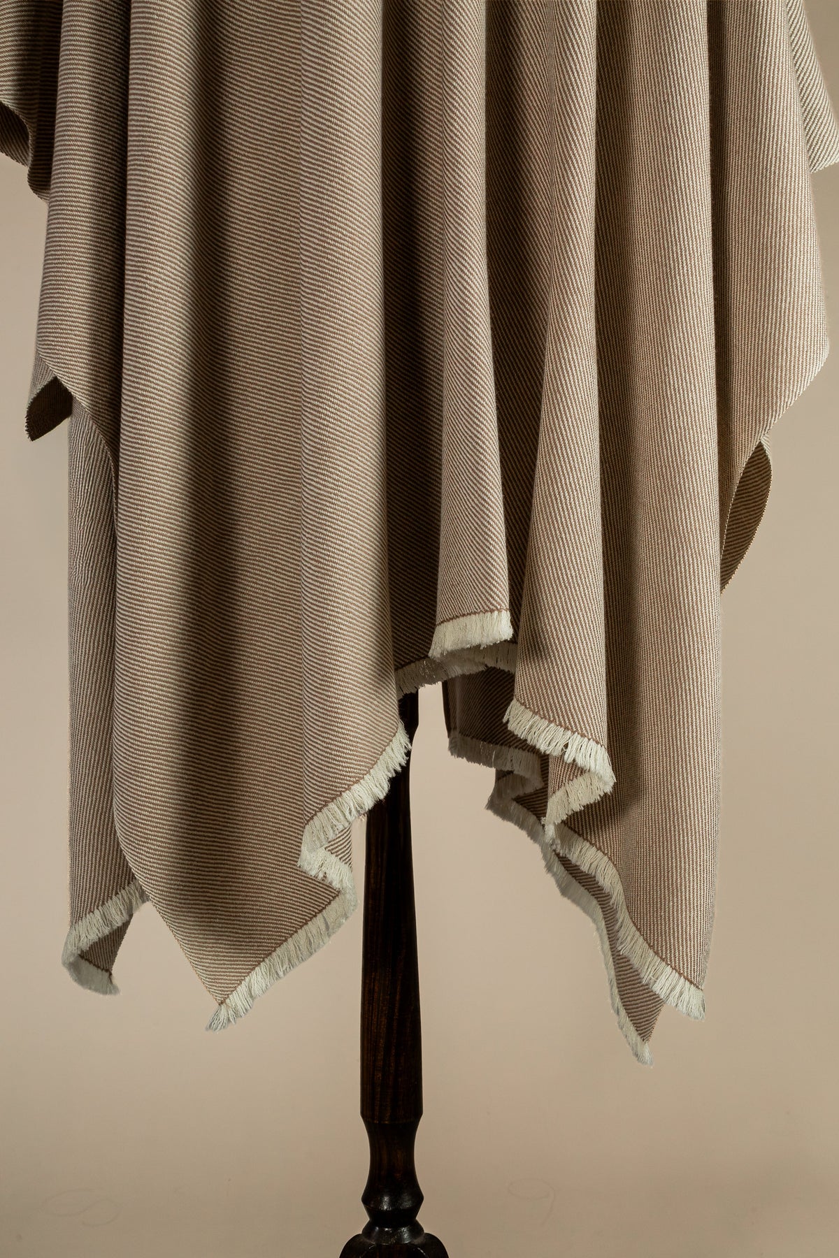 Ruana Haush Camel